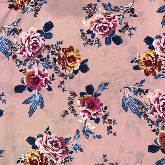 Pink Rose: light pink floral tank top - Picture 5 of 5